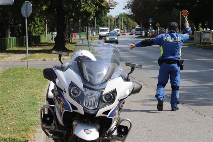 VOZAČI OPREZ: Za vikend akcija prometne policije
