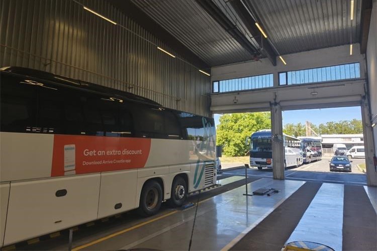 PREGLEDANA 24 AUTOBUSA: Svi otklonili nedostatke i spremni za novu školsku godinu